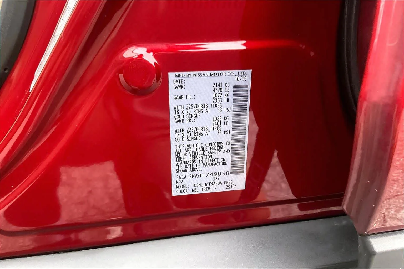 Used 2020 Scarlet Ember Tintcoat Nissan SV image 38
