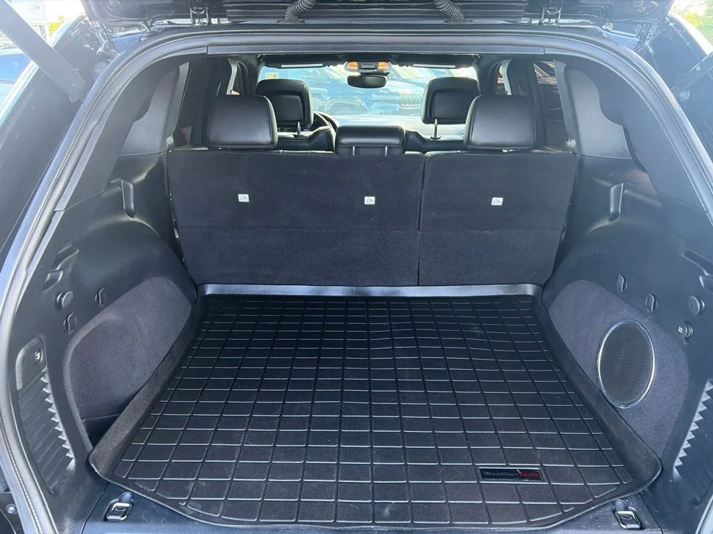 Certified Used 2020 Black Jeep Overland image 16
