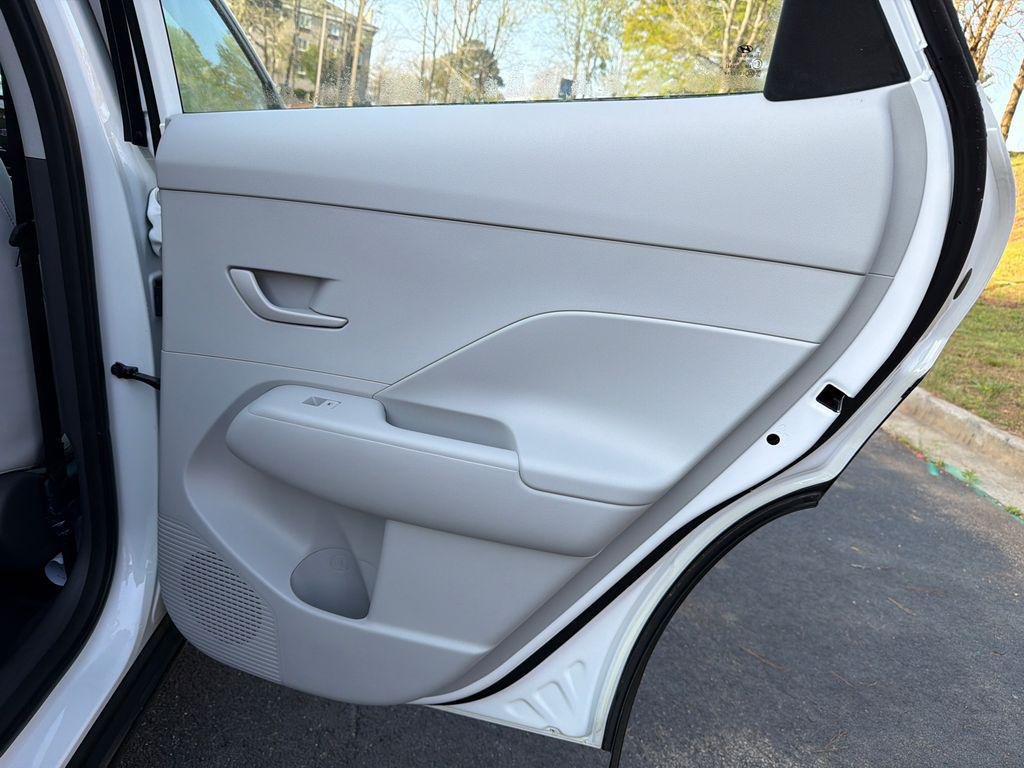 New 2026 White Hyundai SE FWD image 16
