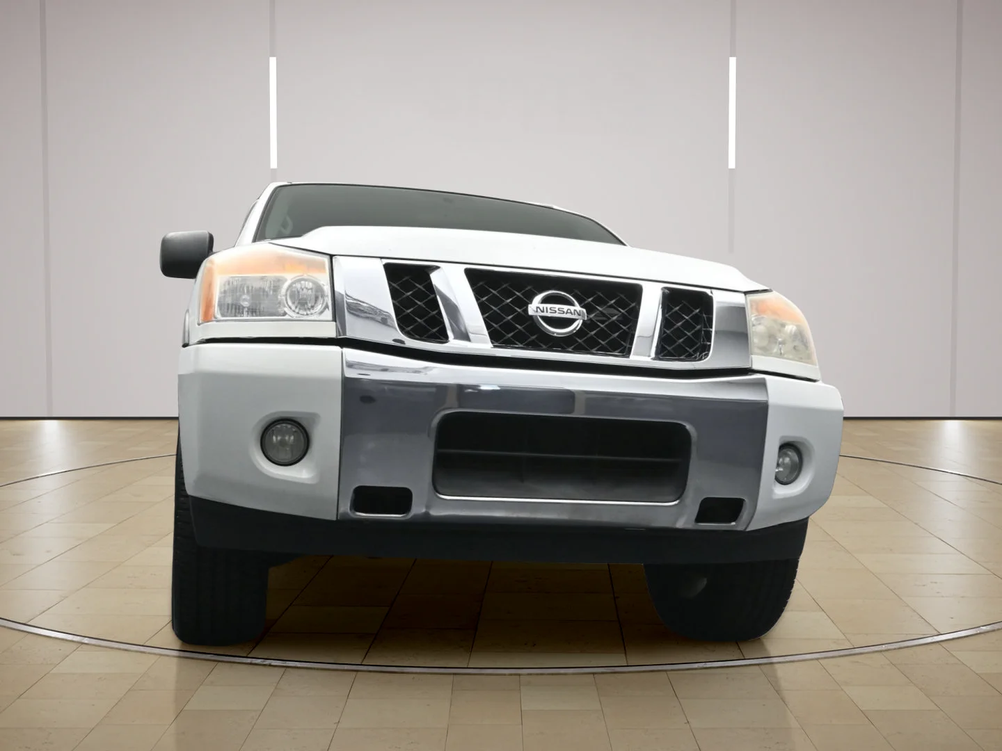 Used 2015 Glacier White Nissan SV image 17