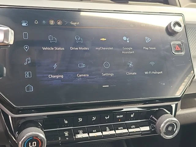 New 2027 Mosaic Black Metallic Chevrolet LT image 25