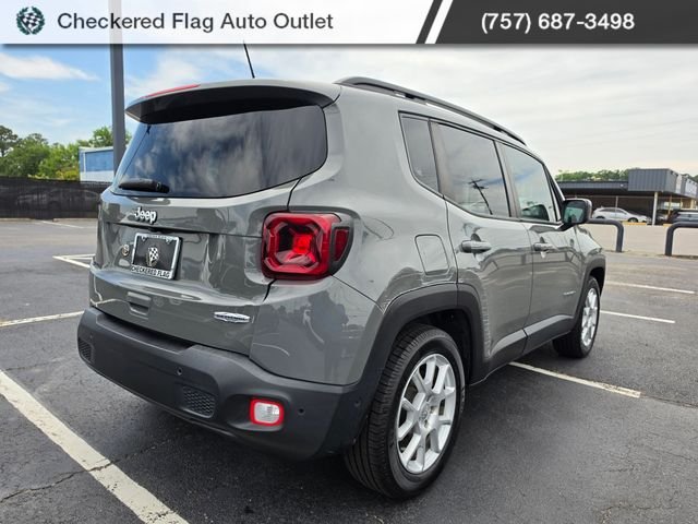 Used 2021 Sting-Gray Clearcoat Jeep Latitude image 7