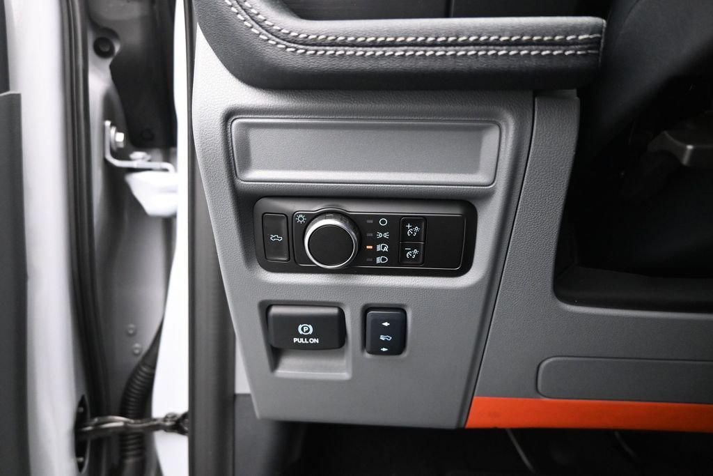 New 2025 White Ford Flash image 12