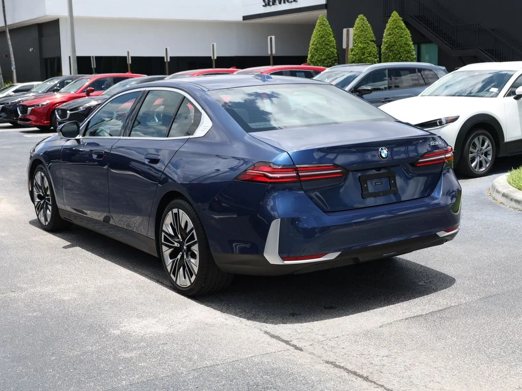 2026 BMW 5 Series 530i - Photo 5