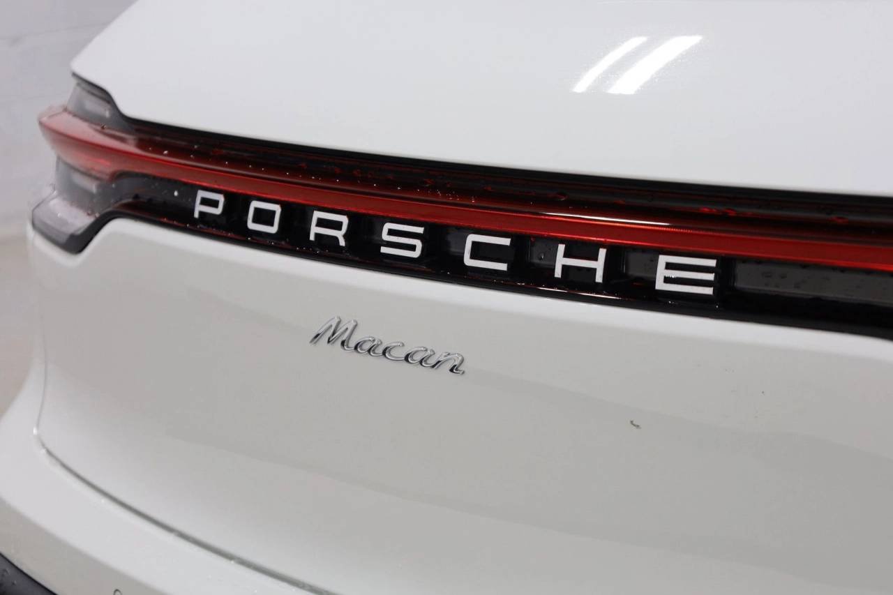 Used 2026 White Porsche  image 8
