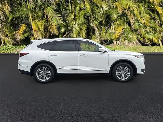 Used 2025 White Acura Base image 3