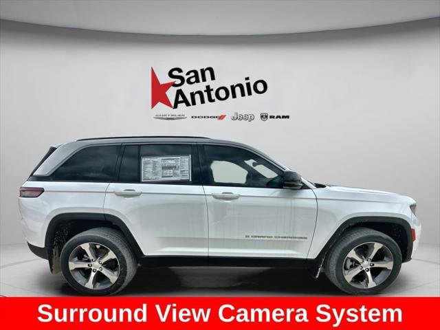 New 2026 Bright White Clear-Coat Exterior Paint Jeep Limited image 17