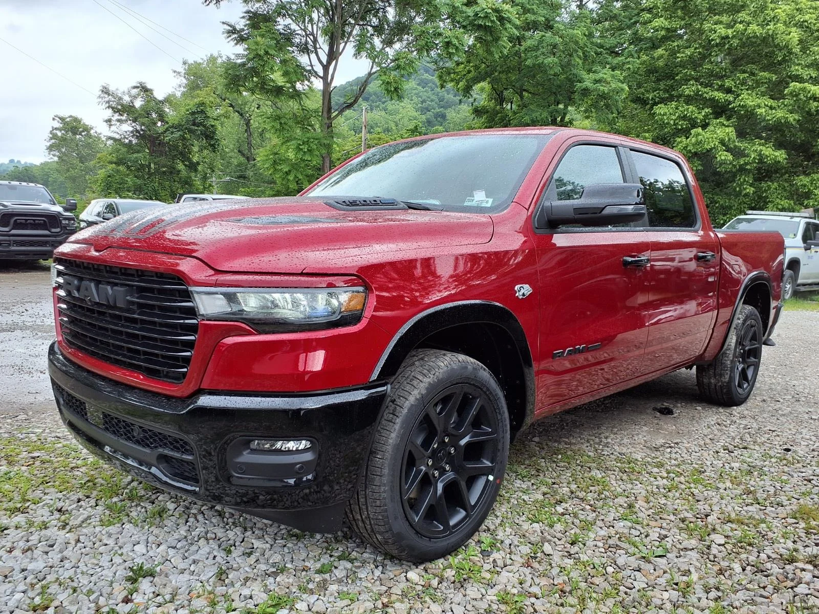 New 2026 Molten Red Pearl-Coat Exterior Paint RAM Laramie image 2