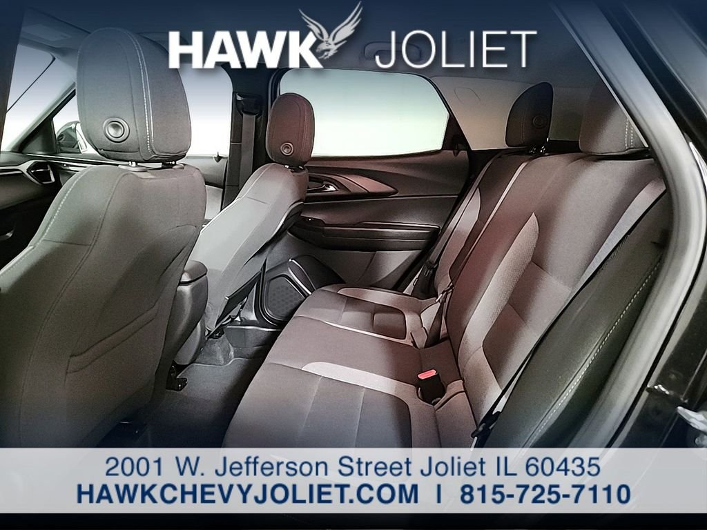 Used 2025 Black Chevrolet LT image 12