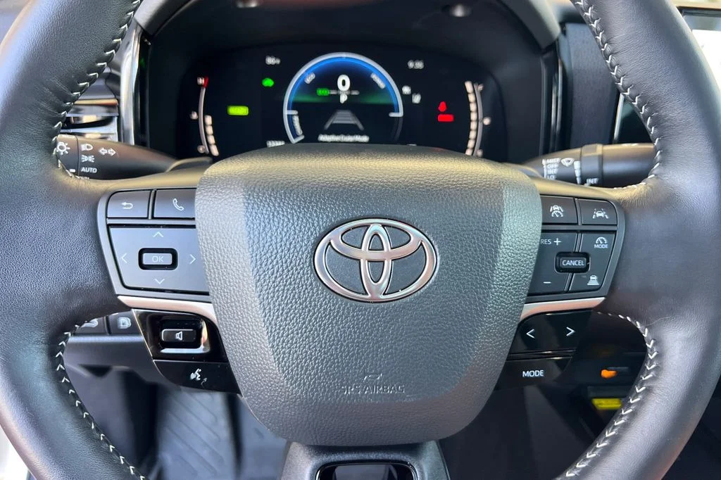 Certified Used 2026 White Toyota SE image 24
