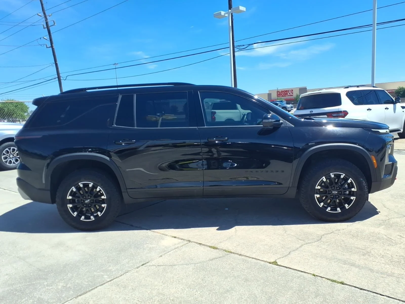 2025 Chevrolet Traverse AWD Z71 - 3