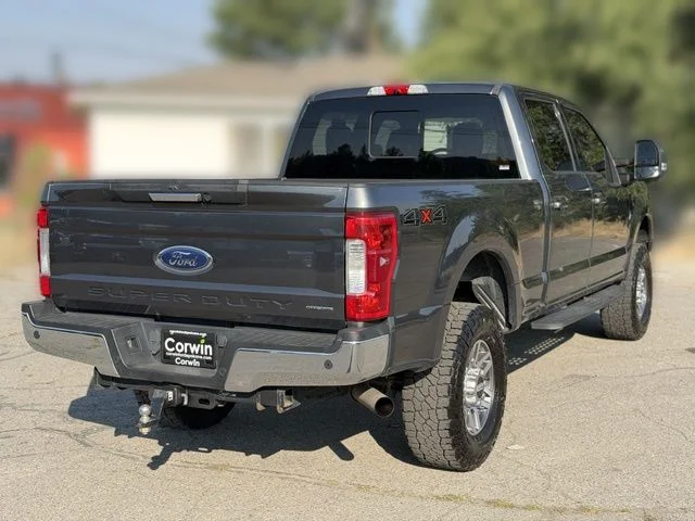 Used 2017 Magnetic Metallic Ford Lariat image 14