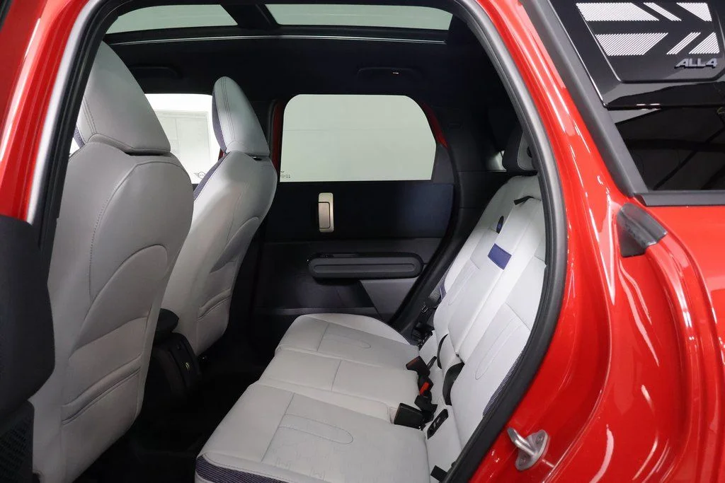 New 2026 Chili Red MINI Oxford Edition image 6