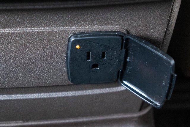 Used 2022 Blue Lincoln Grand Touring image 38