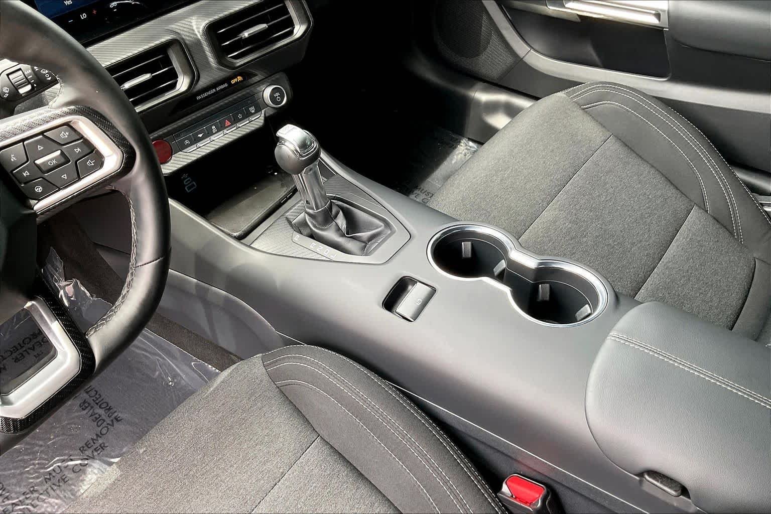 Used 2025 Shadow Black Ford EcoBoost image 17