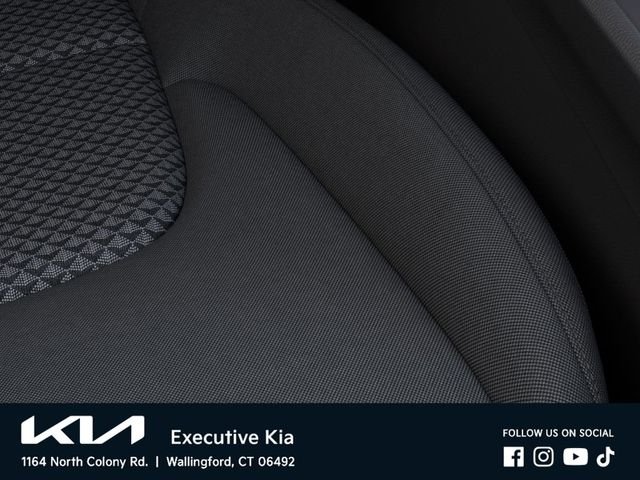 New 2027 Fusion Black Kia S image 24