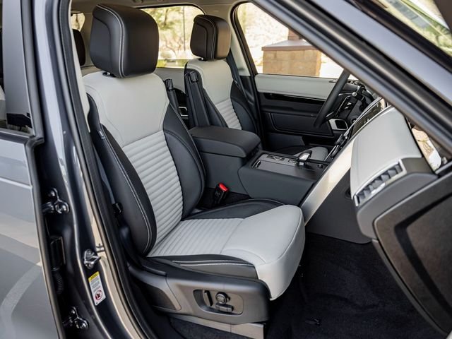2025 Land Rover Discovery S - Photo 26