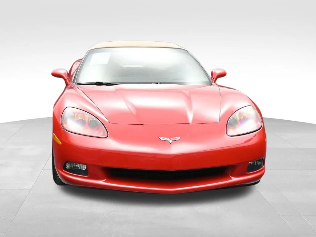 Used 2006 Red Chevrolet Base image 8