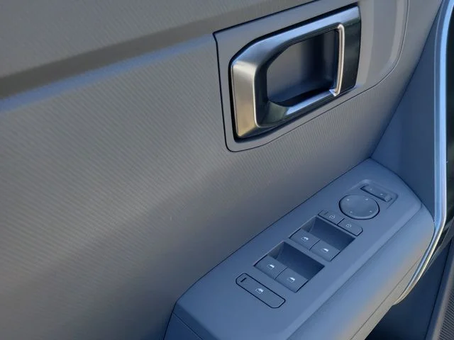 New 2027 Snow White Pearl Kia S image 13