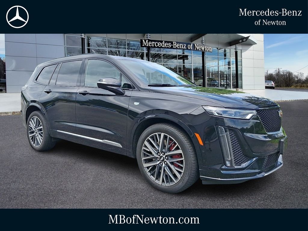 2025 Cadillac XT6 Sport