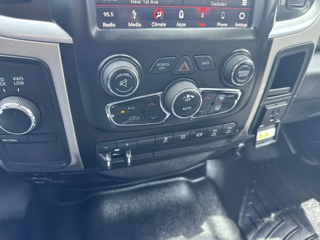 Used 2018 Brilliant Black Crystal Pearlcoat Ram Big Horn image 14