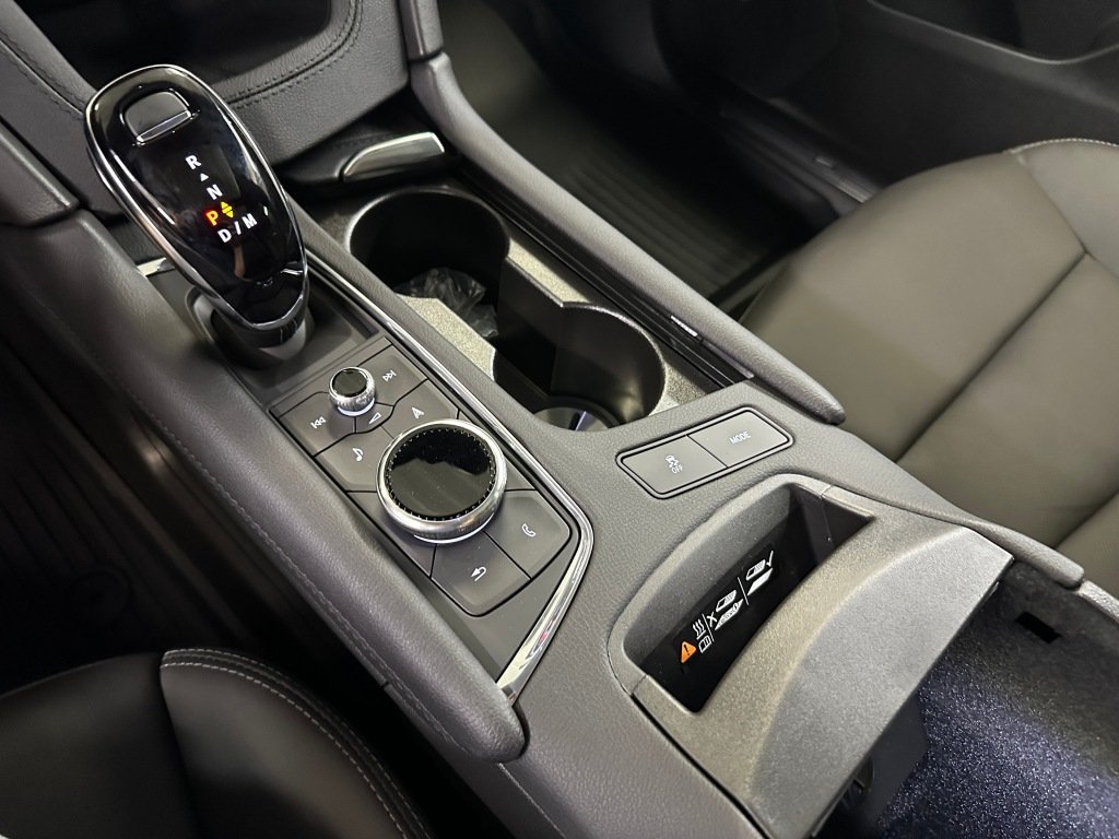 New 2026 Stellar Black Metallic Cadillac FWD Premium Luxury image 19