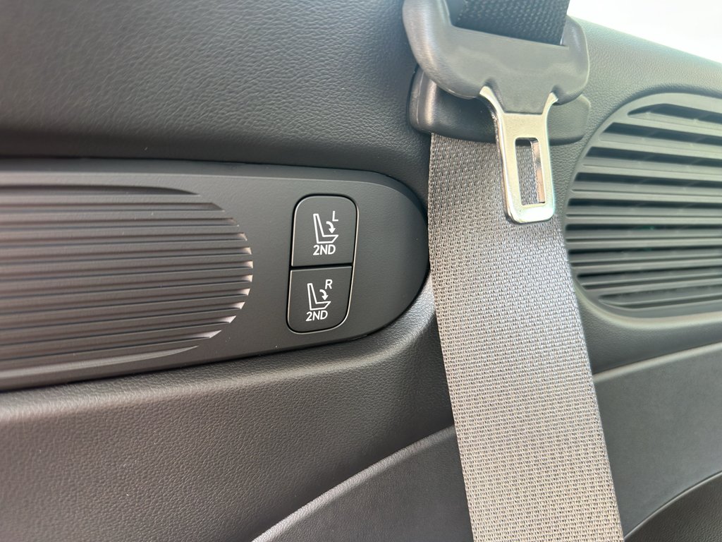 New 2026 Ecotronic Gray Pearl Hyundai SE image 33