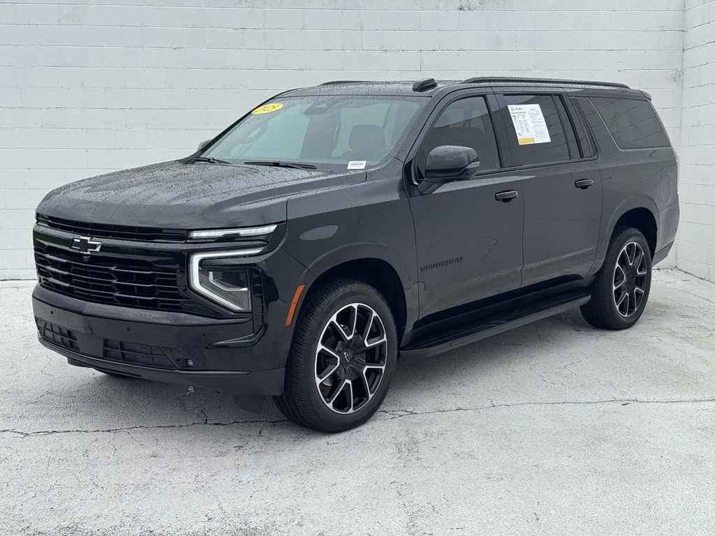 Used 2025 Black Chevrolet RST image 11