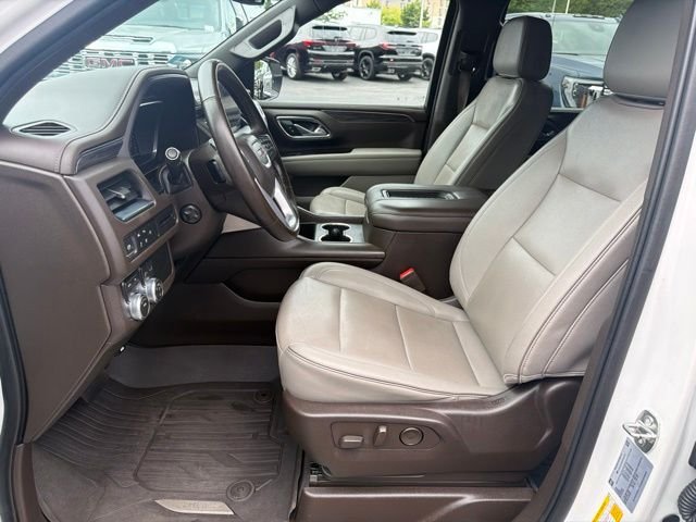 Used 2023 White GMC SLT image 11