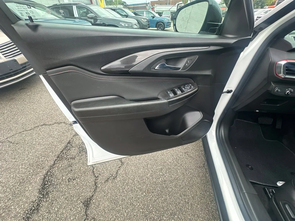 Used 2023 White Chevrolet RS image 8