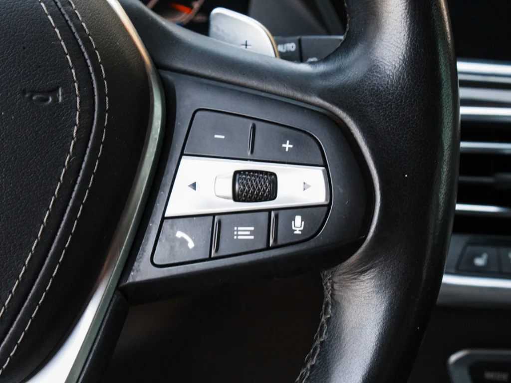 Used 2019 Alpine White BMW xDrive40i image 15