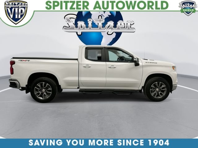 Used 2025 White Chevrolet LT image 11