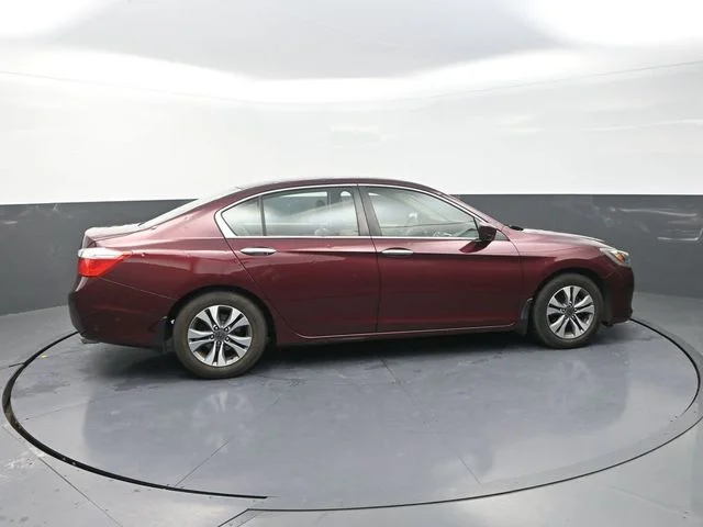 Used 2013  Honda LX image 9