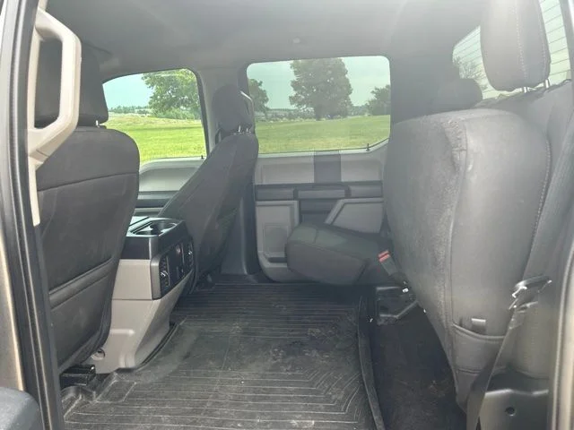 Used 2020 Gray Ford XL image 9