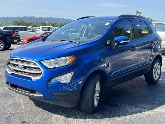 Certified Used 2021 Lightning Blue Metallic Ford SE image 8