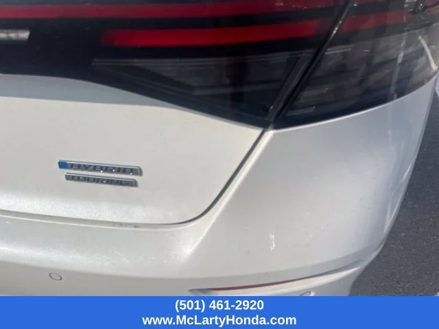 Used 2025 White Honda Touring image 15