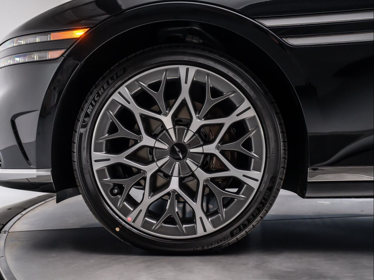 New 2026 Vik Black Genesis 3.5T E-SC MHEV image 13