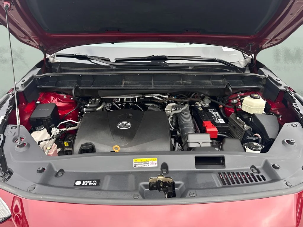 Used 2021 Red Toyota Platinum image 24