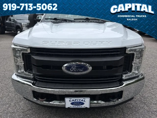Used 2017 White Ford XL image 12