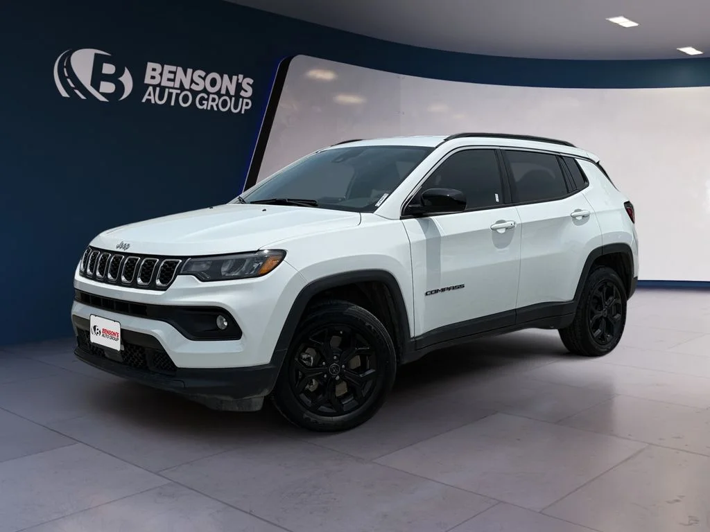New 2026 White Jeep Latitude image 1
