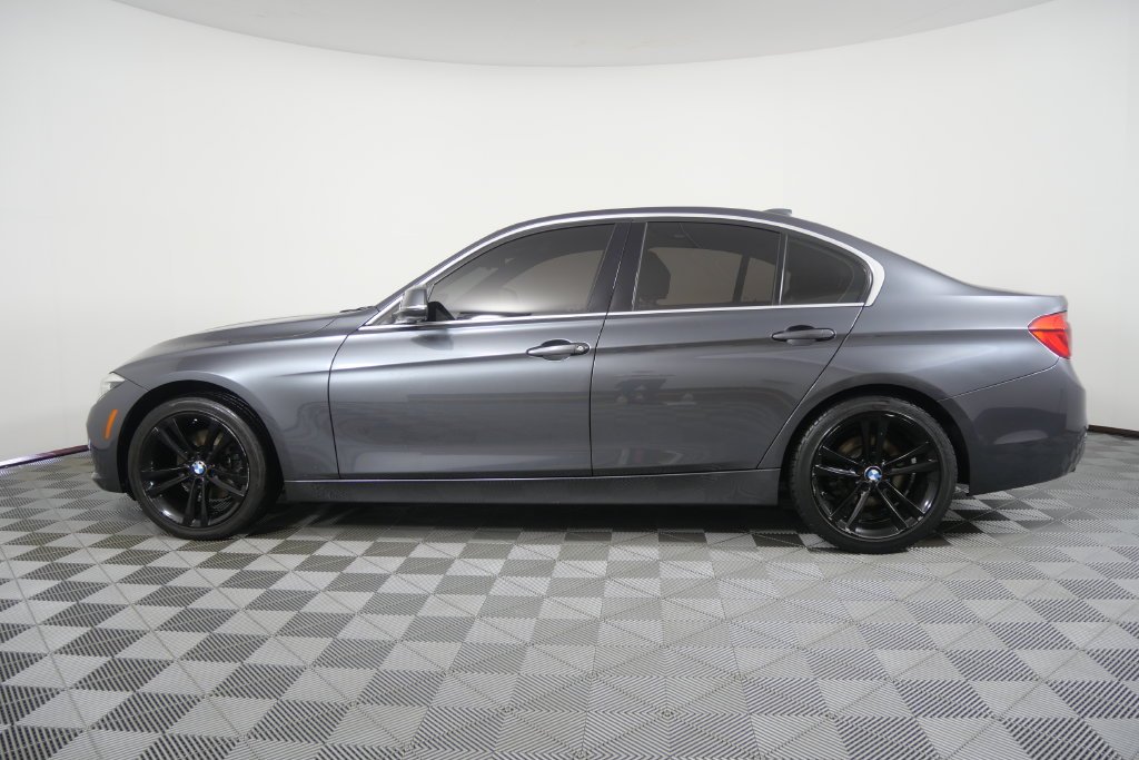 Used 2018 Mineral Gray Metallic BMW 330i image 7