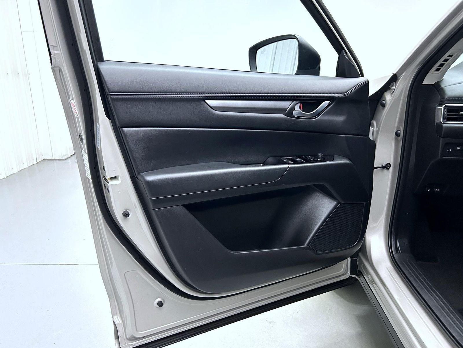 Used 2025 Silver Mazda 2.5 S Preferred Package image 9