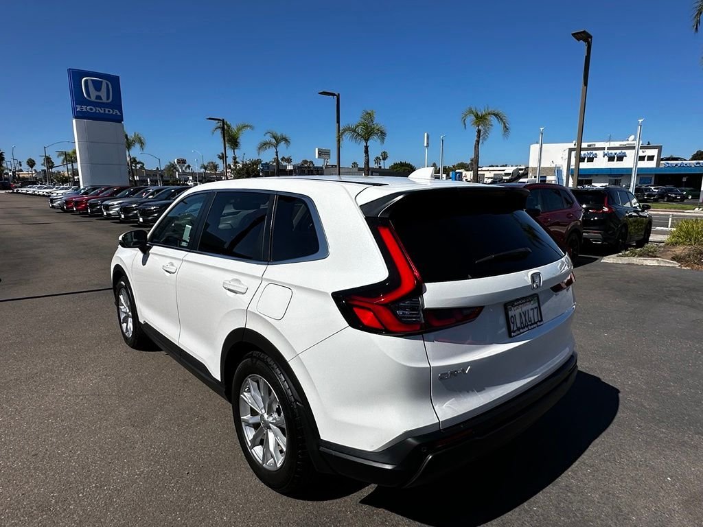 Used 2024  Honda EX-L image 6