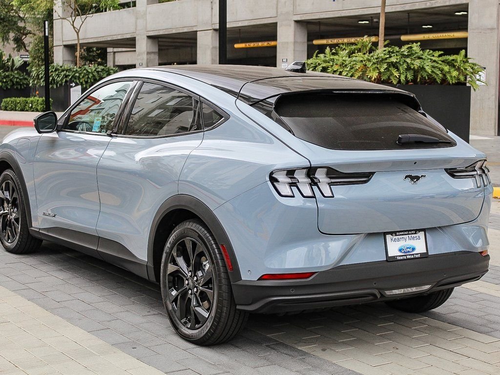 New 2024 Glacier Gray Metallic Tri-Coat Ford Select image 6