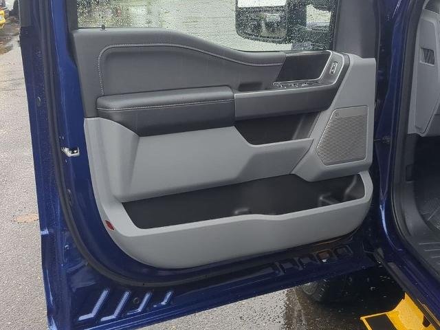 New 2026 Argon Blue Metallic Ford F-250® XLT image 9