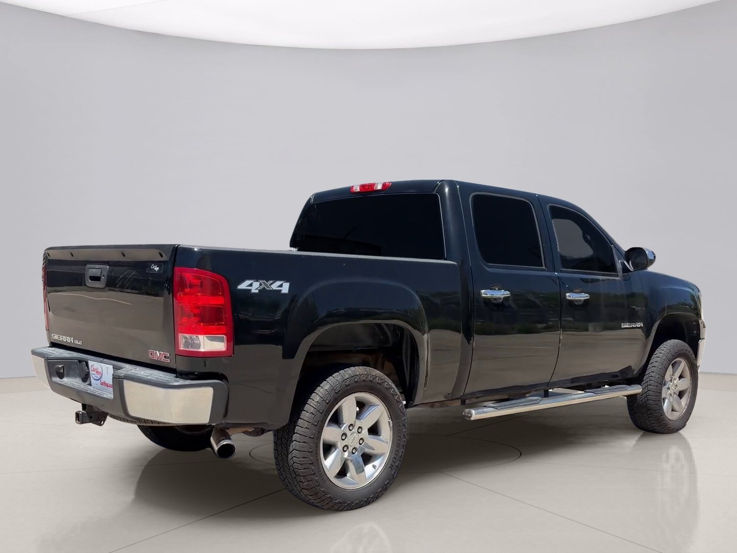 Used 2013 Black Gmc SLE image 5
