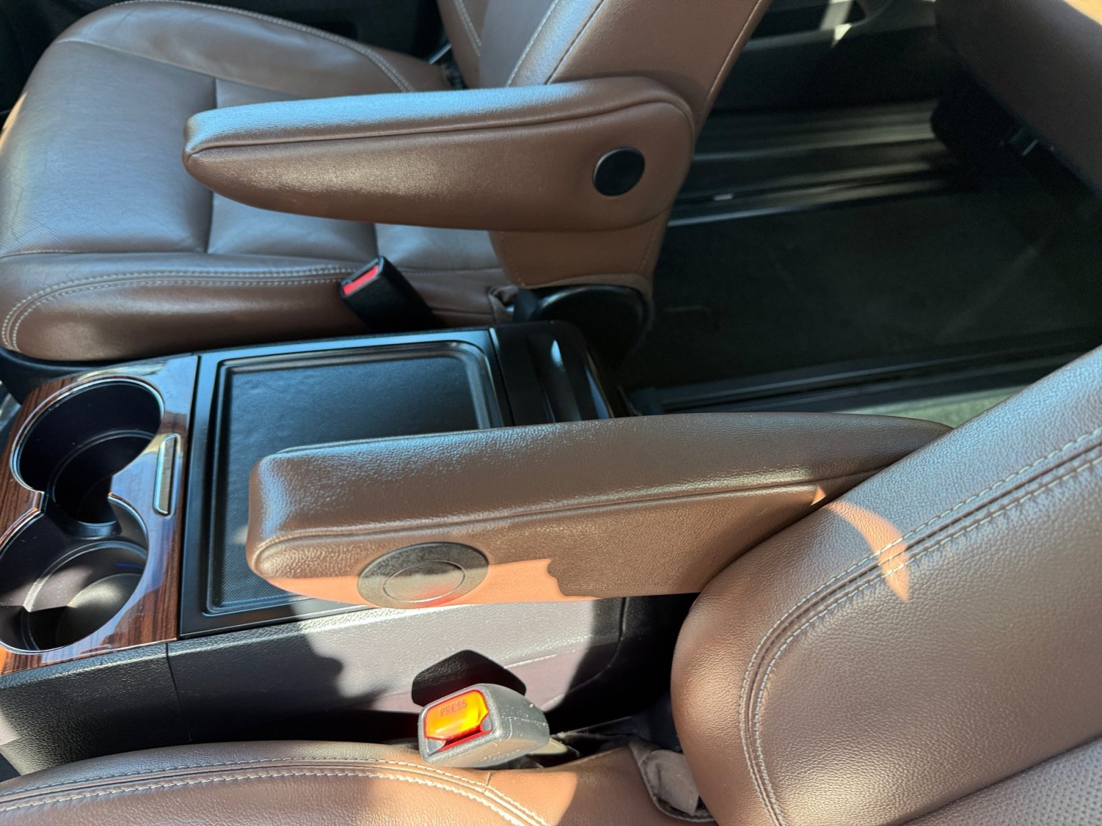 Used 2017 Creme Brulee Toyota Limited Premium image 14