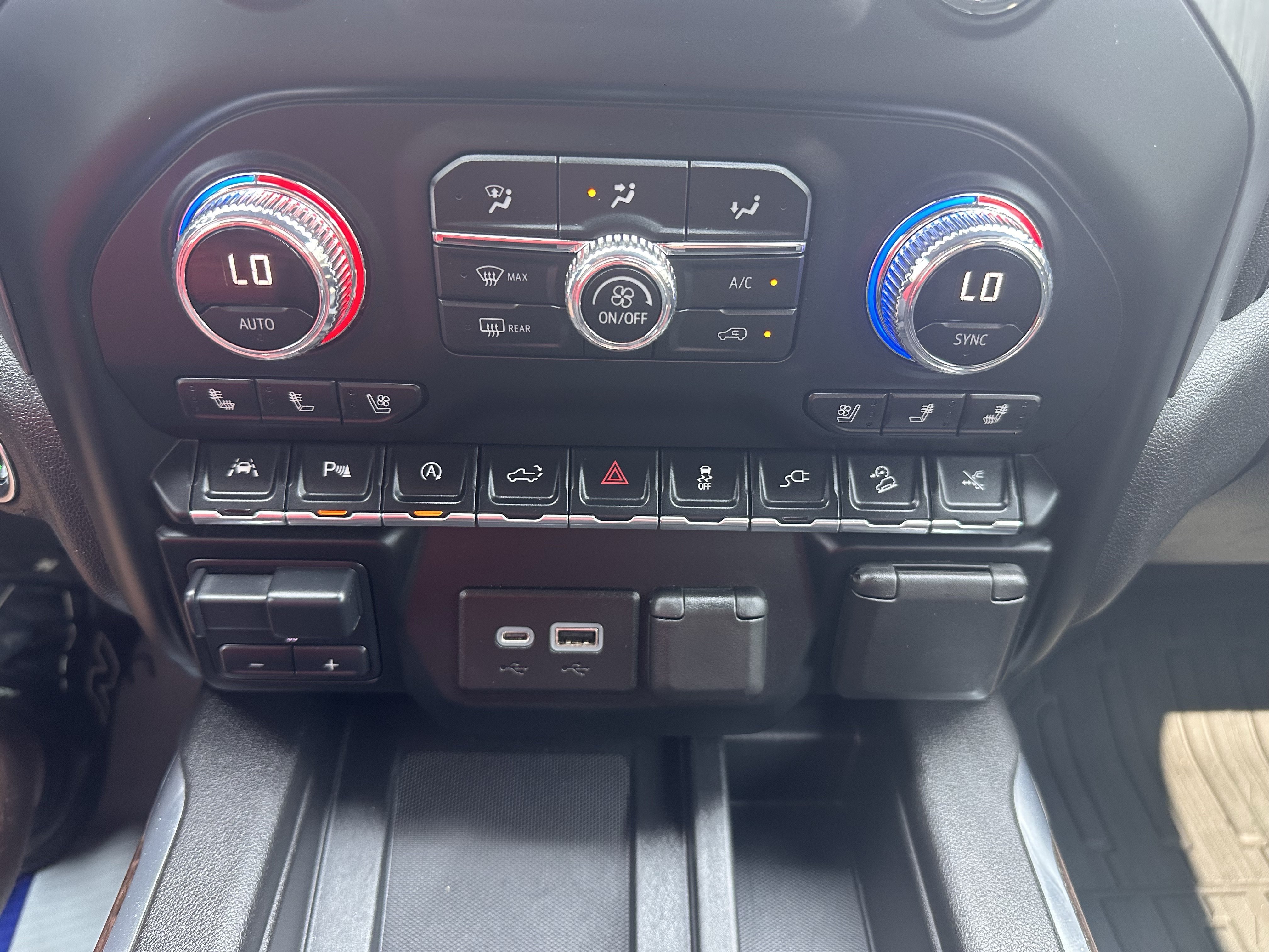 Certified Used 2020 Pacific Blue Metallic GMC Denali image 30
