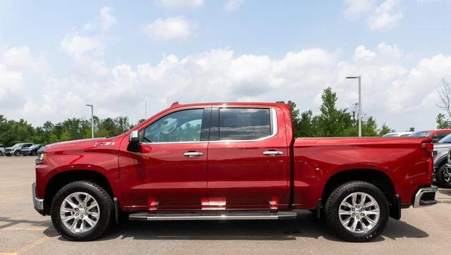 Used 2020 Red Chevrolet LTZ image 9
