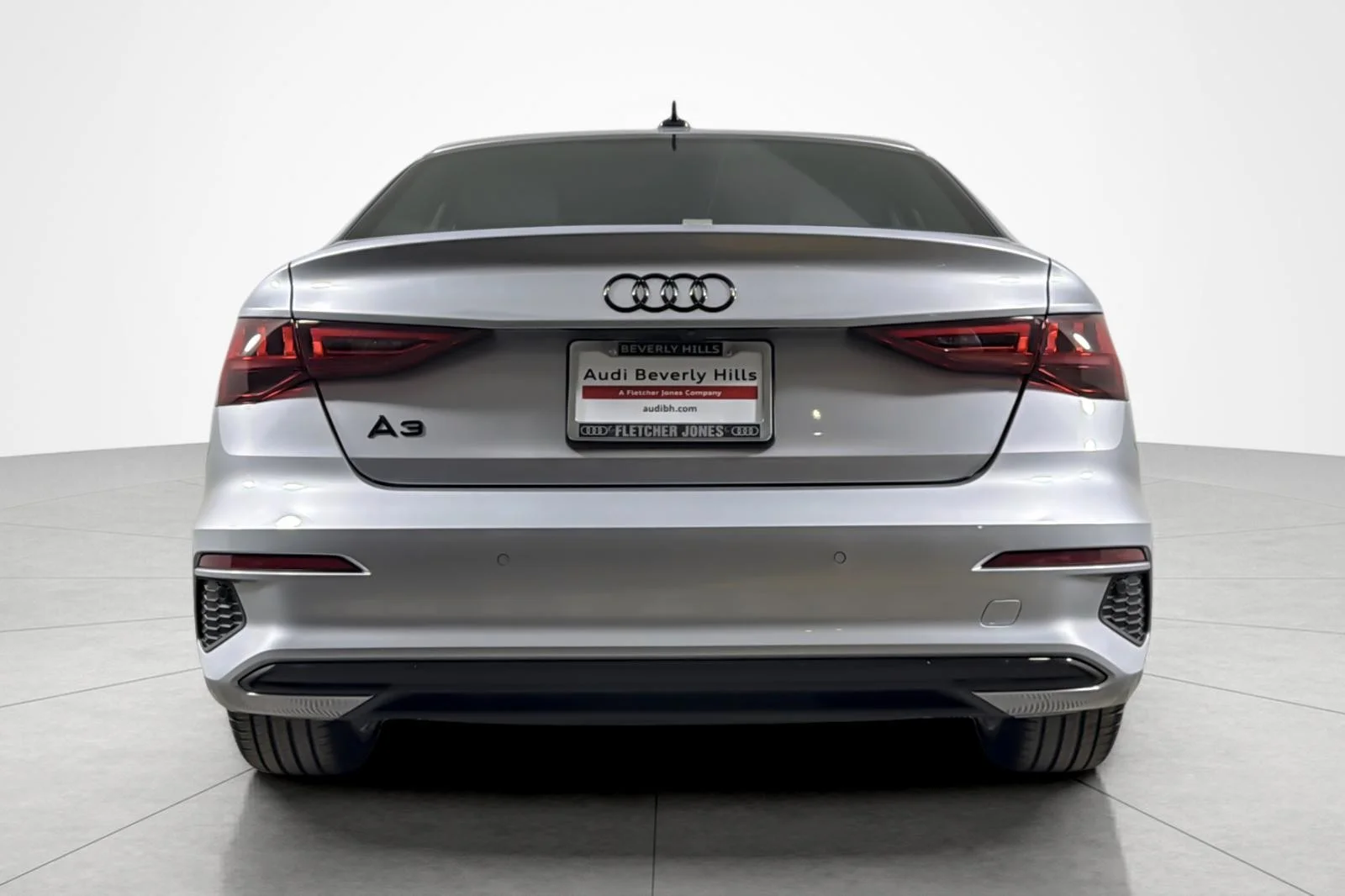 Used 2023 Florett Silver Metallic Audi Premium 40 TFSI image 4